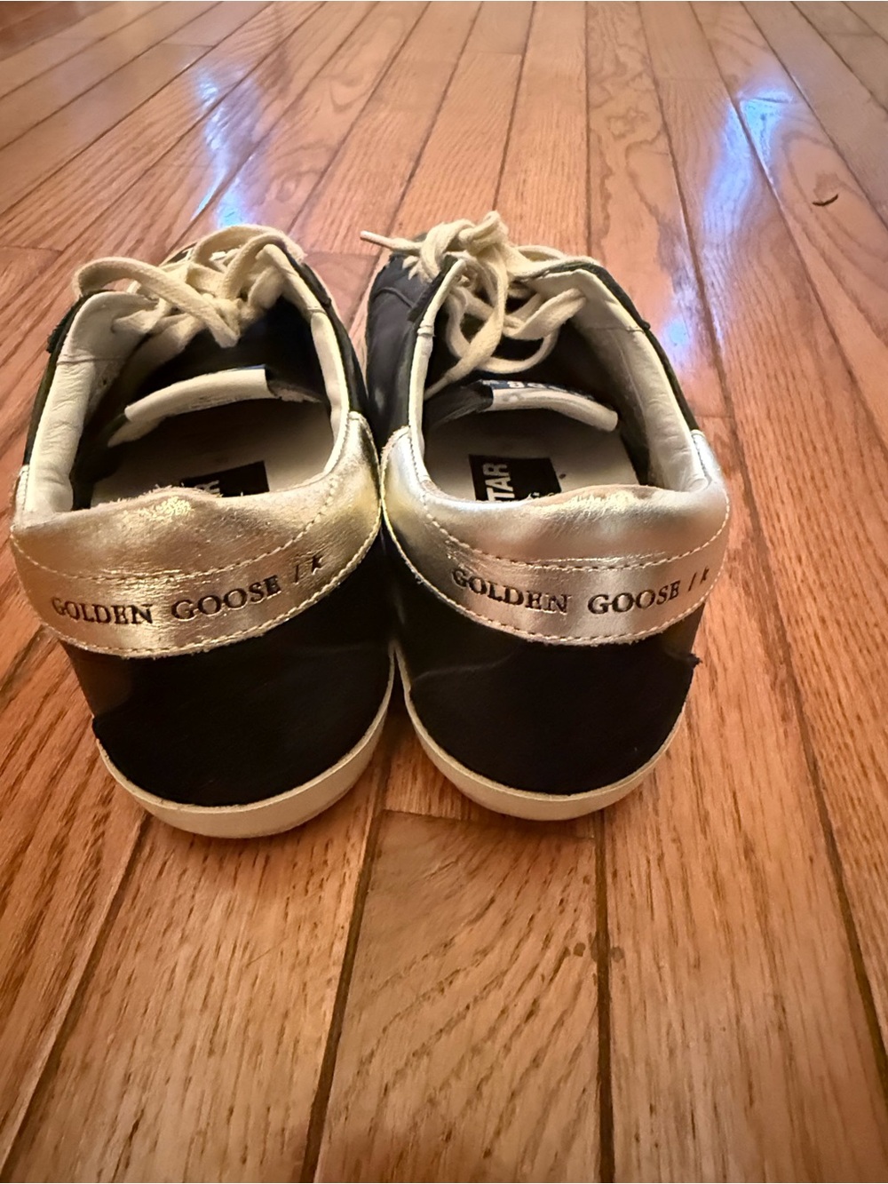 Golden Goose Black Leather Super-Star Sneakers with White Star - Picture 3 of 7